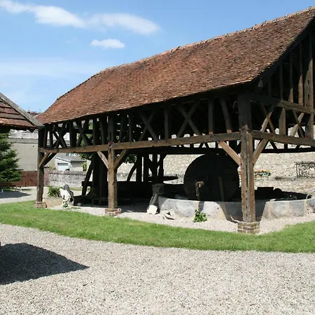 Le Carre Long Bed & Breakfast Neufchâtel-en-Bray